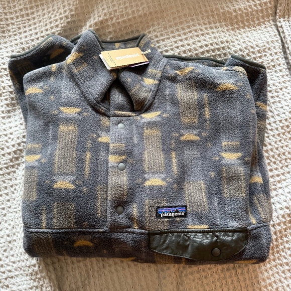 NWT Medium - PATAGONIA Synchilla Fleece Tallgrass Forge Grey - Picture 1 of 4